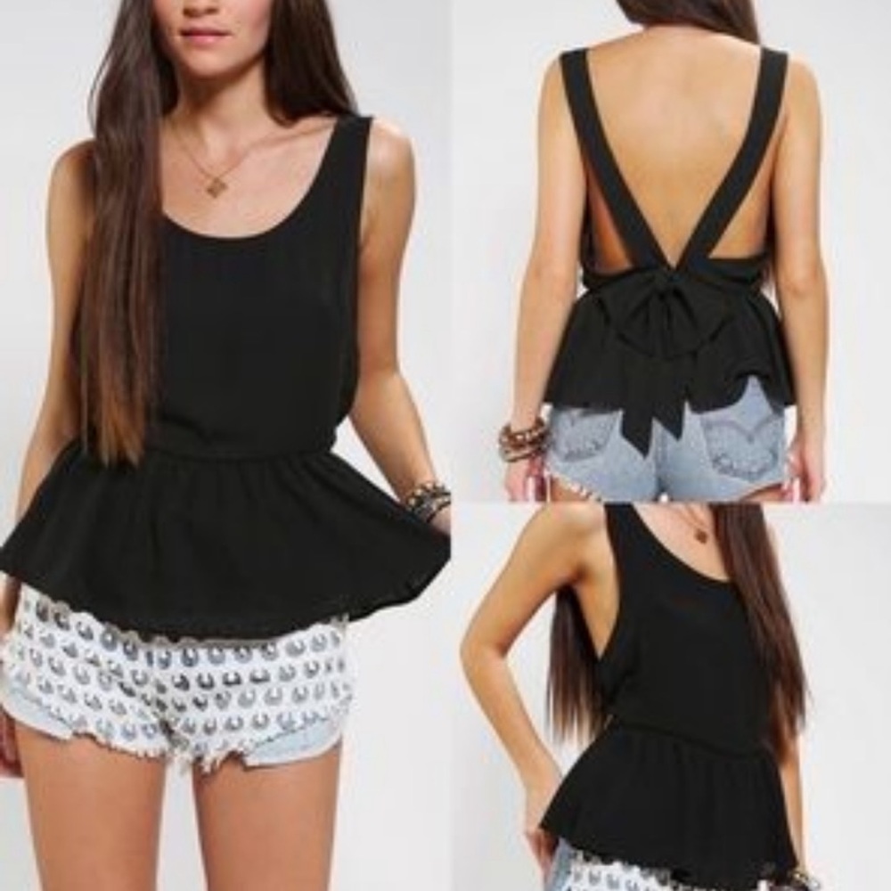 PINS AND NEEDLES / UO ~ BACK BOW TANK / BL…